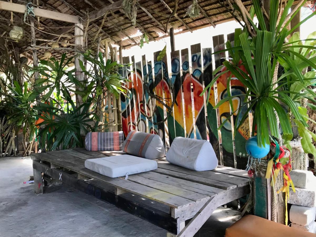 Rasta Baby Bar & Bungalows - Suitable For Young Travelers Koh Phayam Extérieur photo