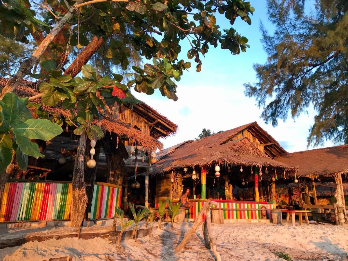 Rasta Baby Bar & Bungalows - Suitable For Young Travelers Koh Phayam Extérieur photo